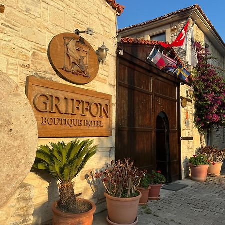 Griffon Hotel Yenifoca Εξωτερικό φωτογραφία